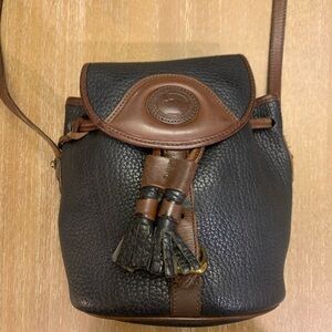 Vintage Dooney & Burke Crossbody bag